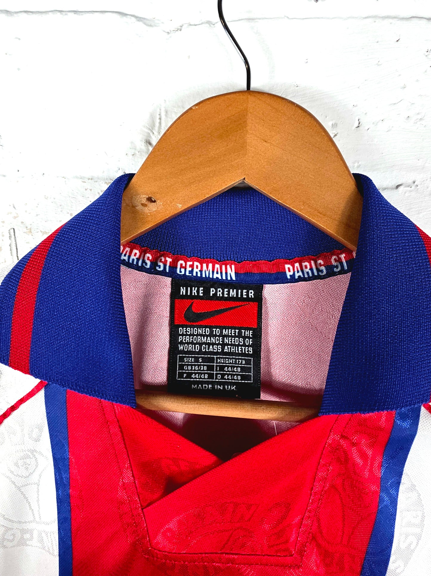 Nike PSG 1996/97 Away Shirt Small