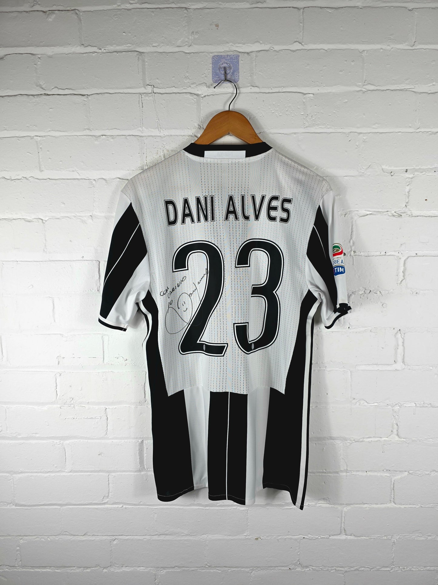 Adidas Juventus 2016/17 'Dani Alves 23' Signed Player Spec Home Shirt Large