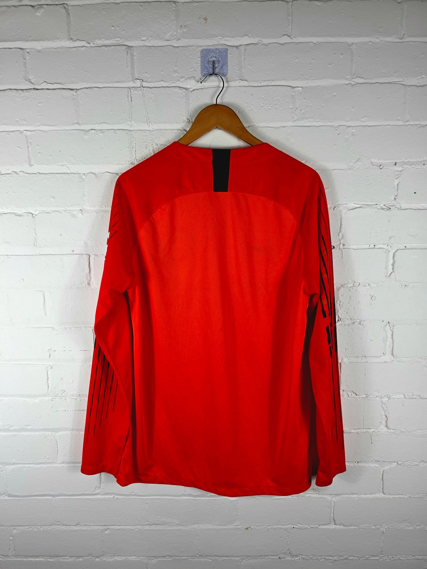 Nike Manchester City 2018/19 Long Sleeve Goalkeeper Shirt Large