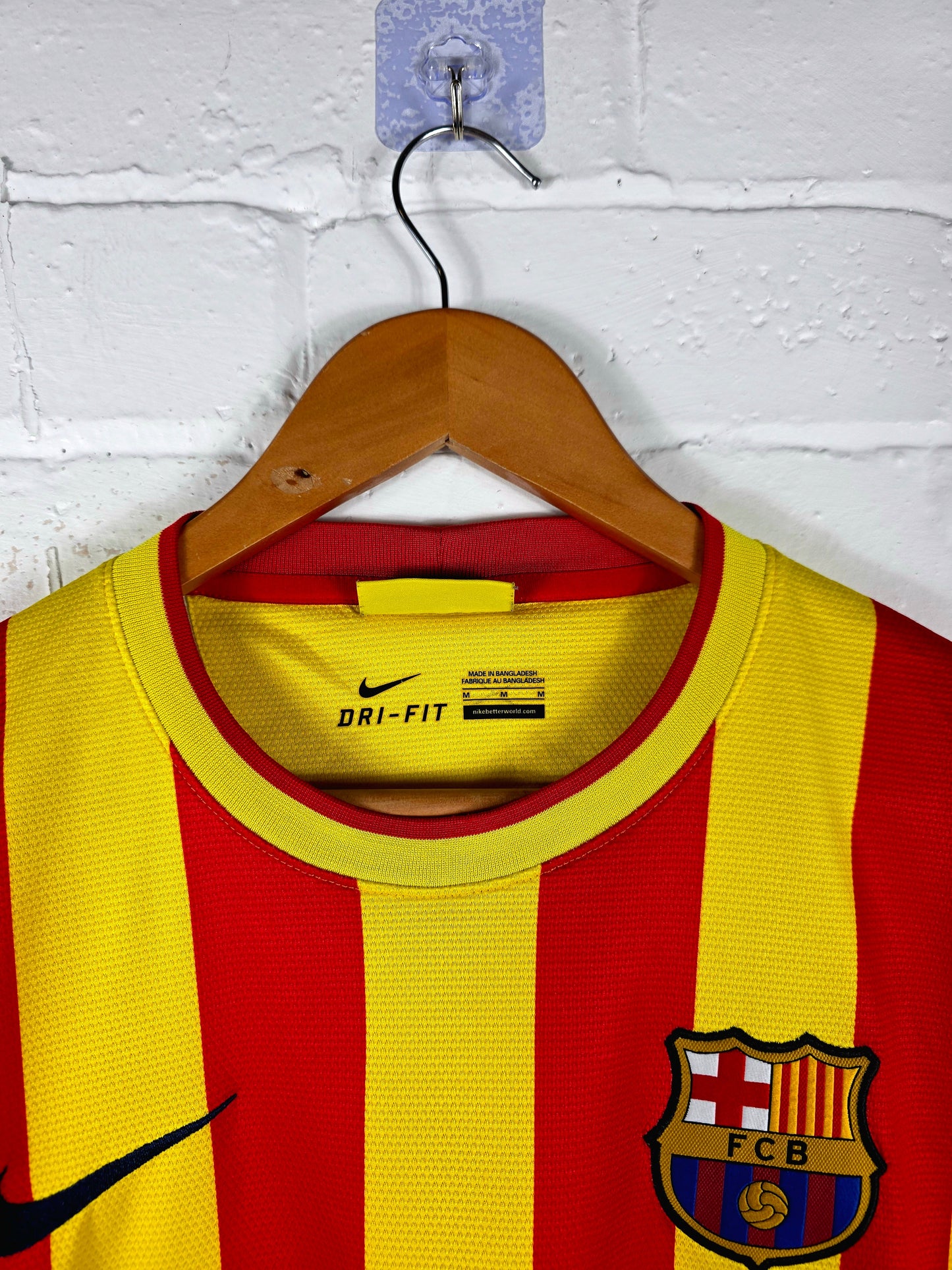 Nike Barcelona 2013/14 Away Shirt Medium