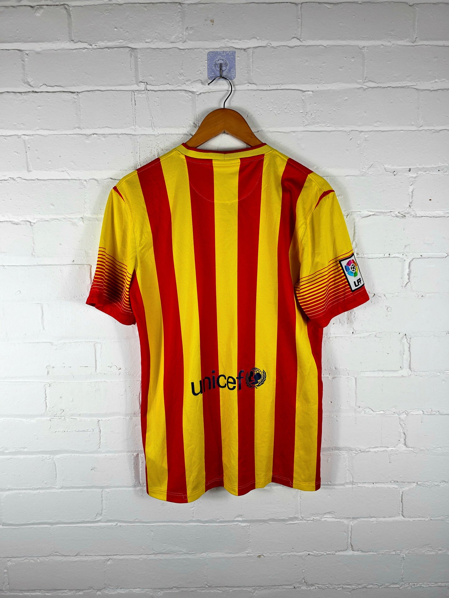 Nike Barcelona 2013/14 Away Shirt Medium