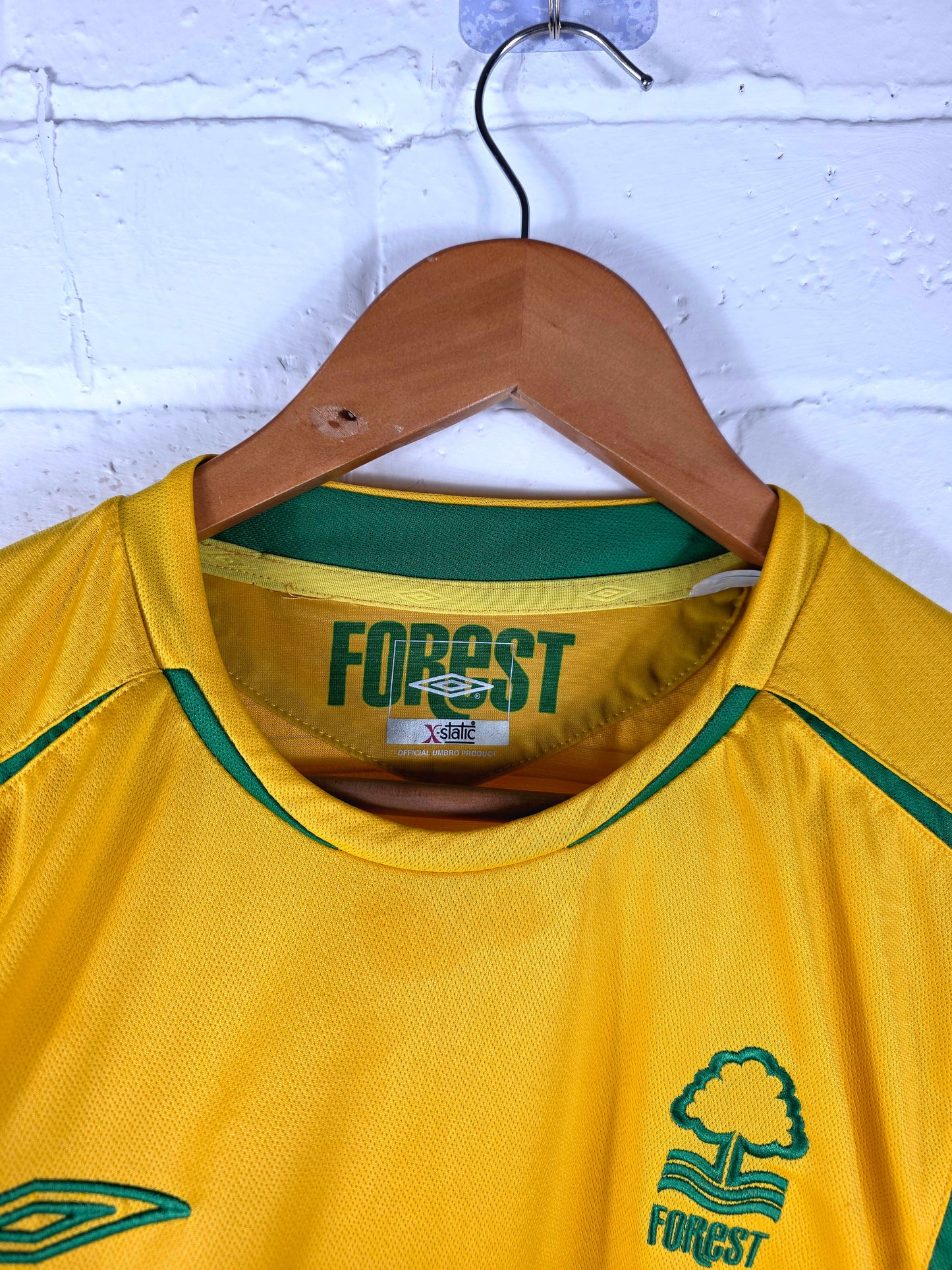 Umbro Nottingham Forest 2005/06 Away Shirt Large