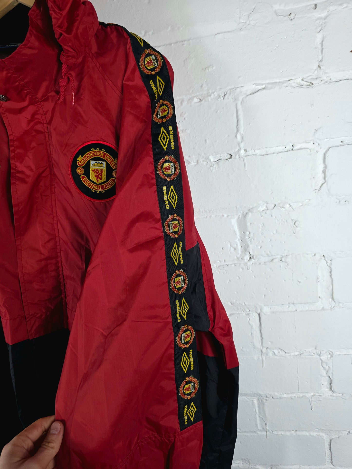 Umbro Manchester United 1996/97 Windbreaker Jacket Large