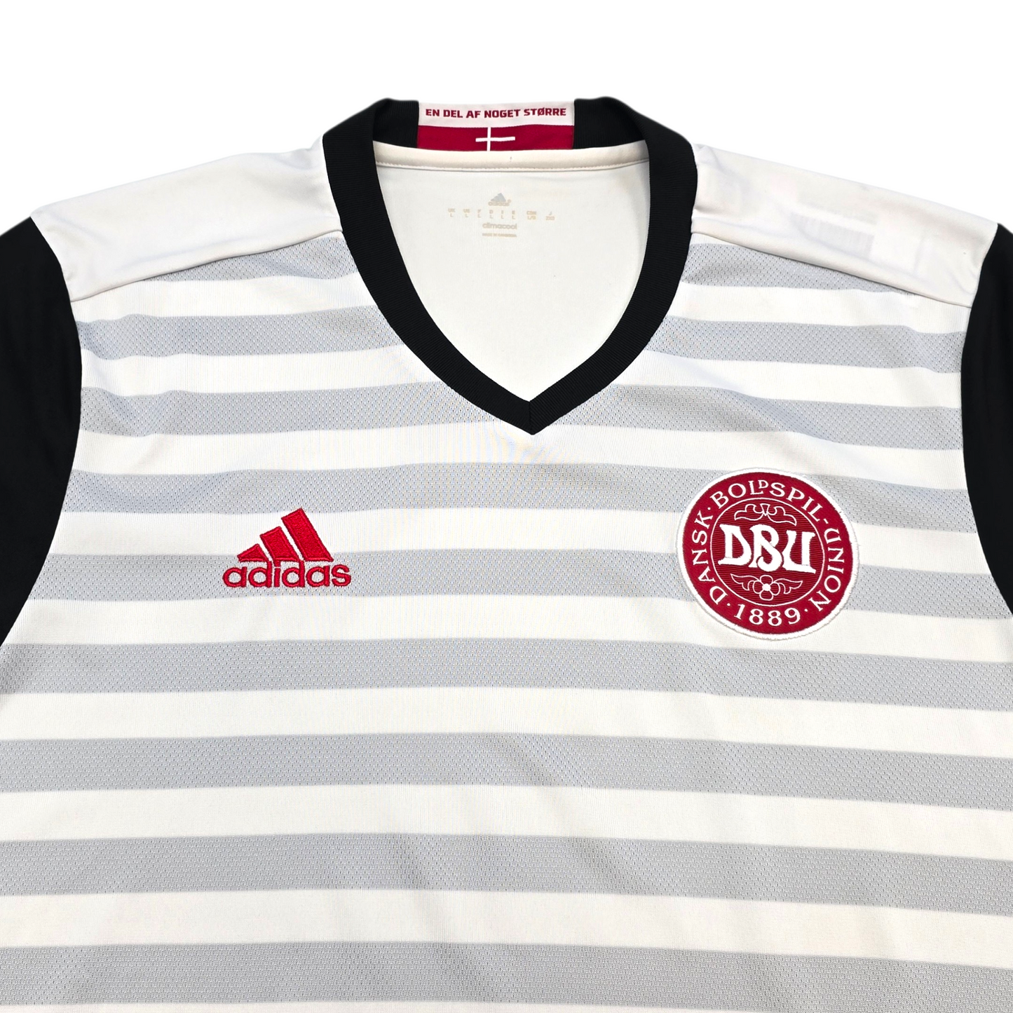 2016/17 Denmark Away Football Shirt (L) Adidas