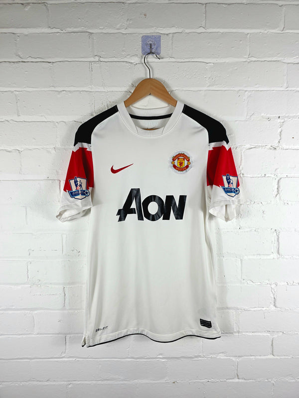 Nike Manchester United 2010/12 Away Shirt Small