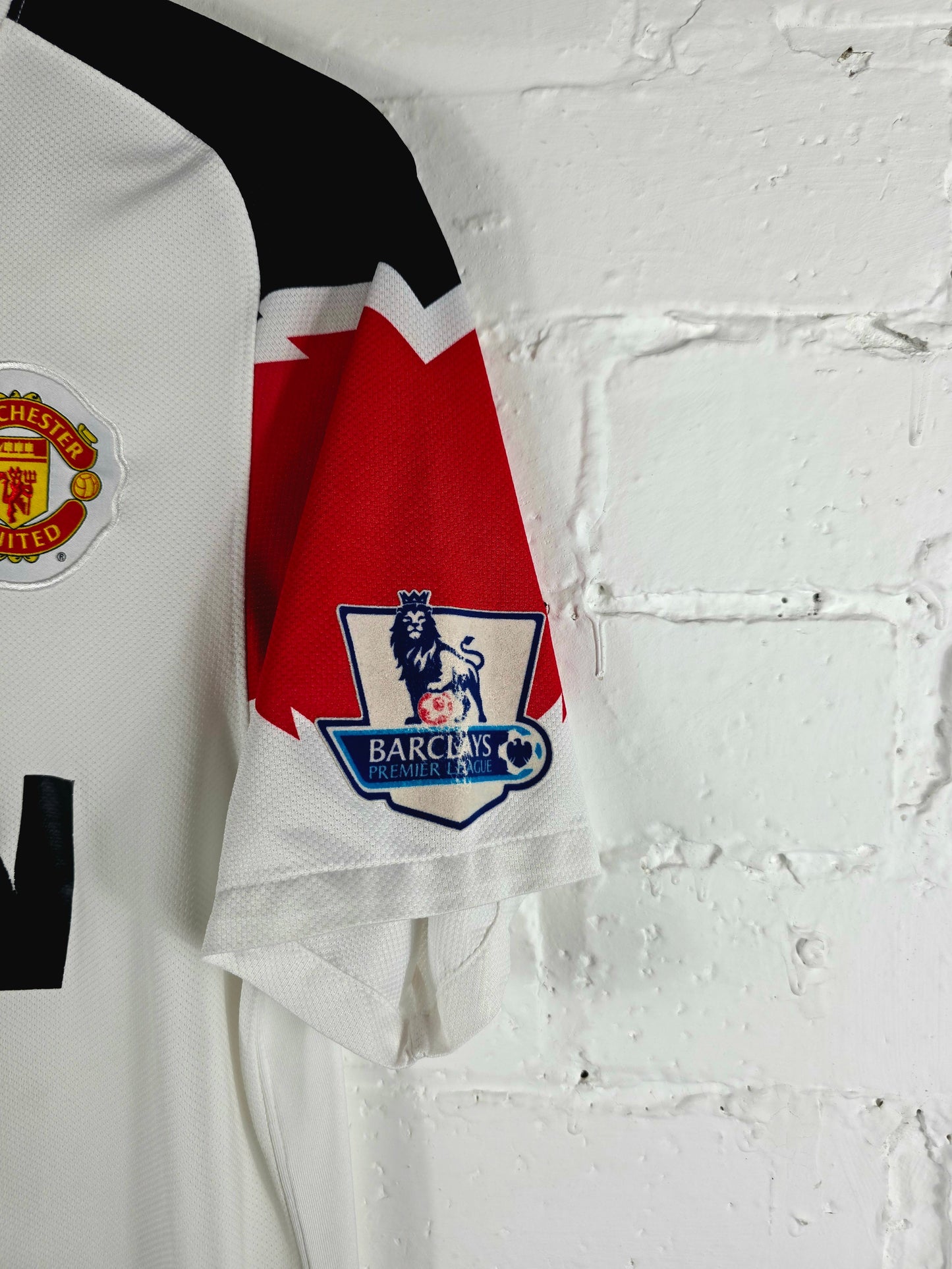 Nike Manchester United 2010/12 Away Shirt Small