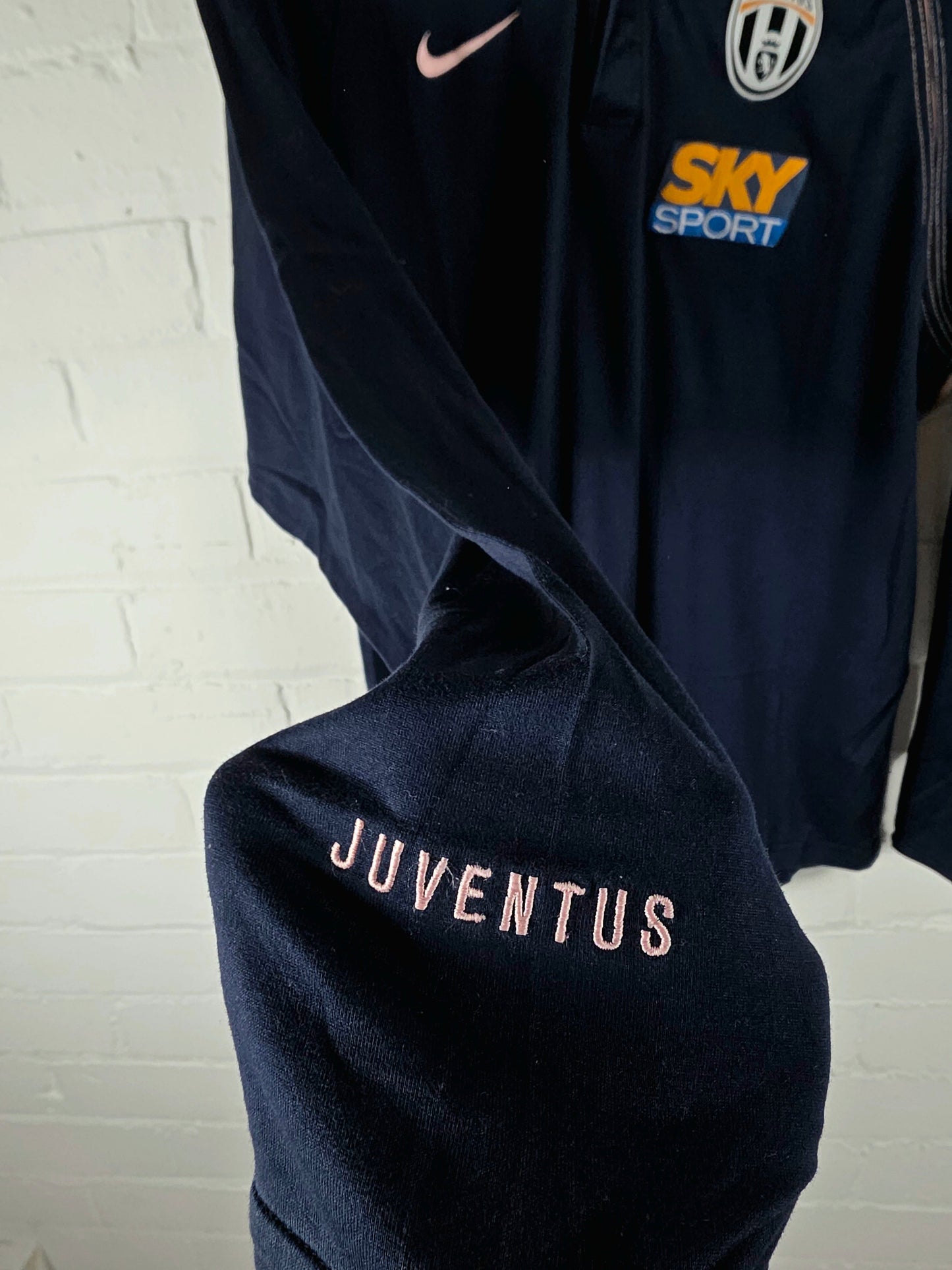 Nike Juventus 2004/05 Long Sleeve Polo Shirt Medium