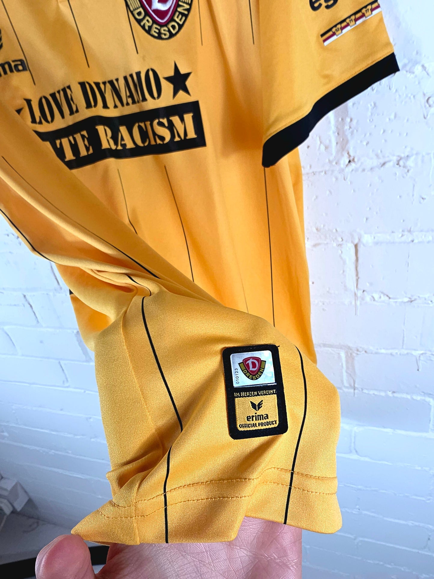 Erima Dynamo Dresden 2015/16 'Hartmann 6' Ltd Edition Home Shirt XL