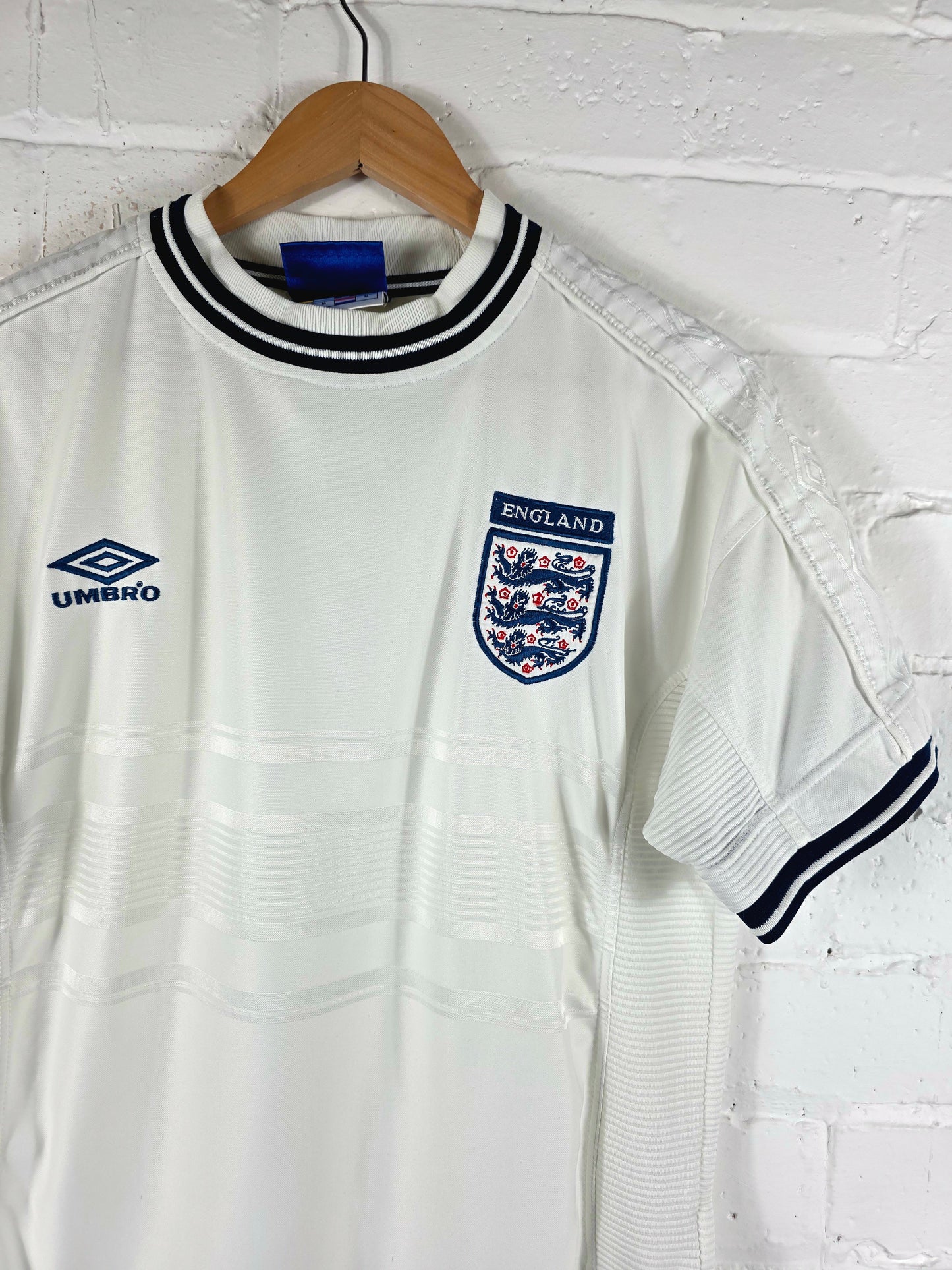 Umbro England 1999/01 Home Shirt Medium