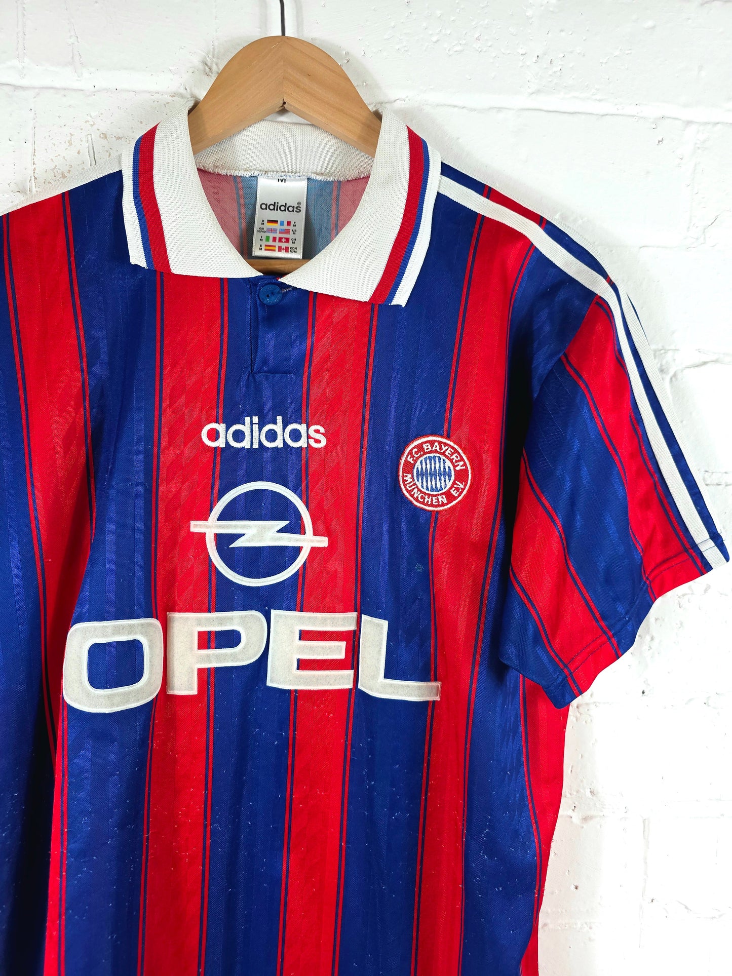 Adidas Bayern Munich 1995/97 Home Shirt Medium