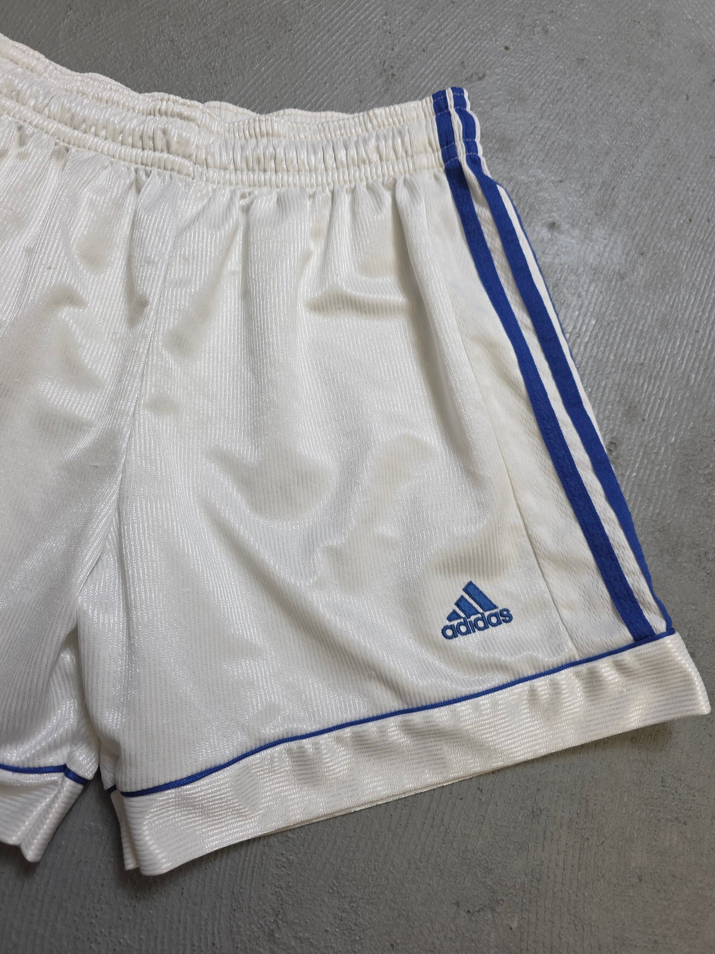 Adidas Auxerre 1999/00 Home Sample Shorts Large
