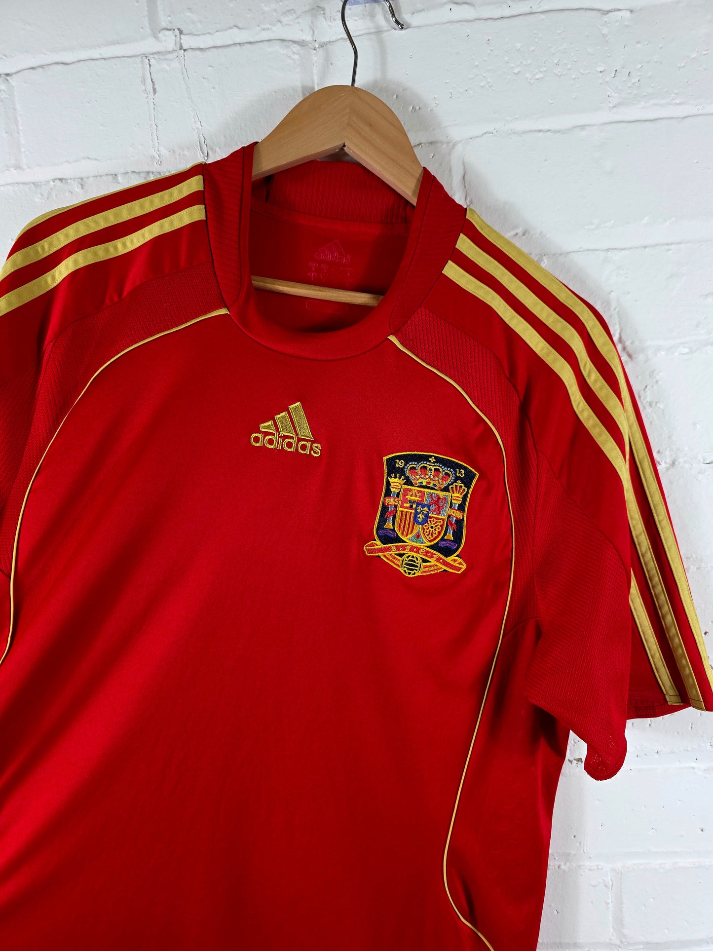 Adidas Spain 2008/10 Home Shirt Large