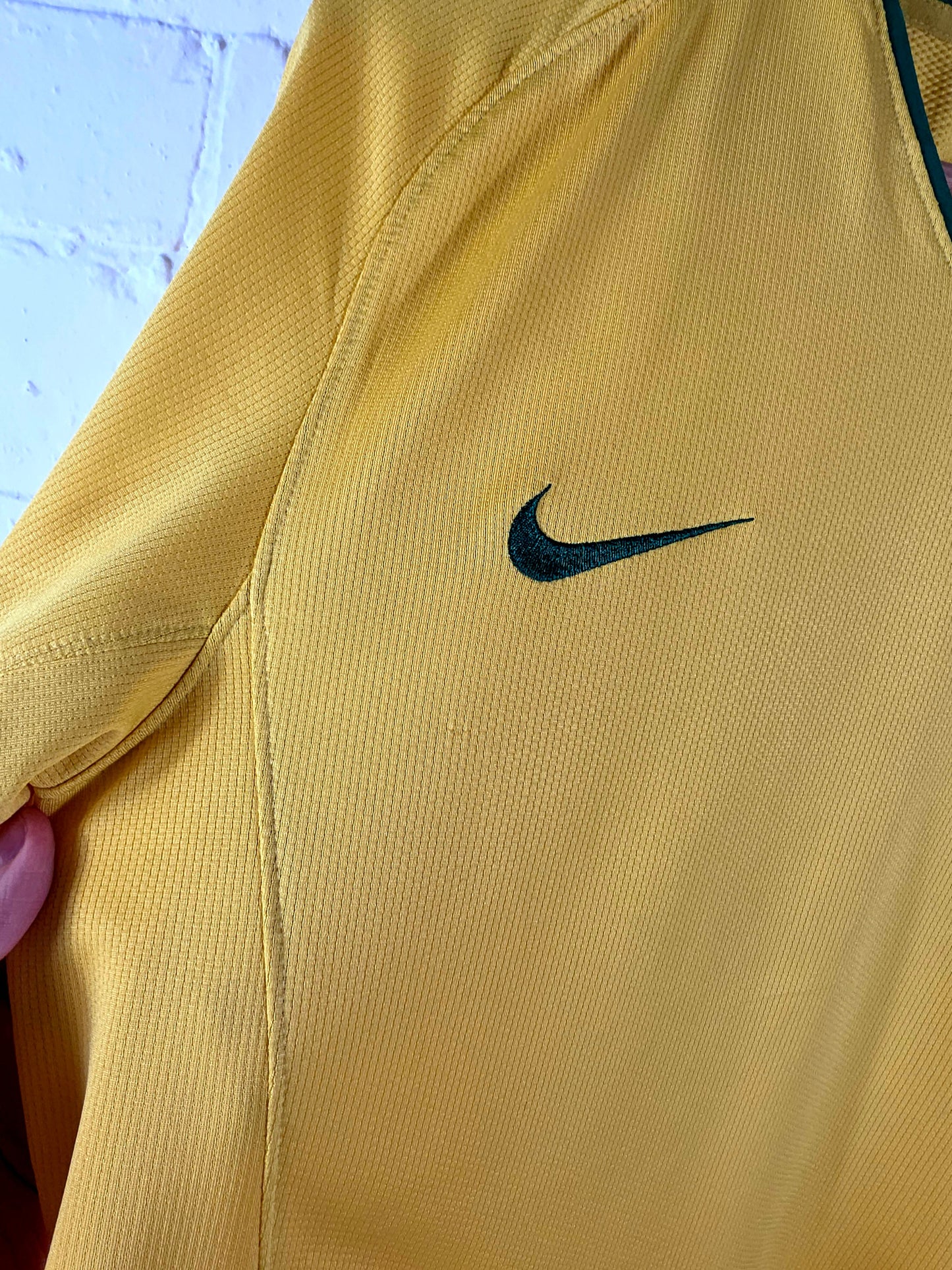 Nike Brazil 2008/10 Home Shirt Medium