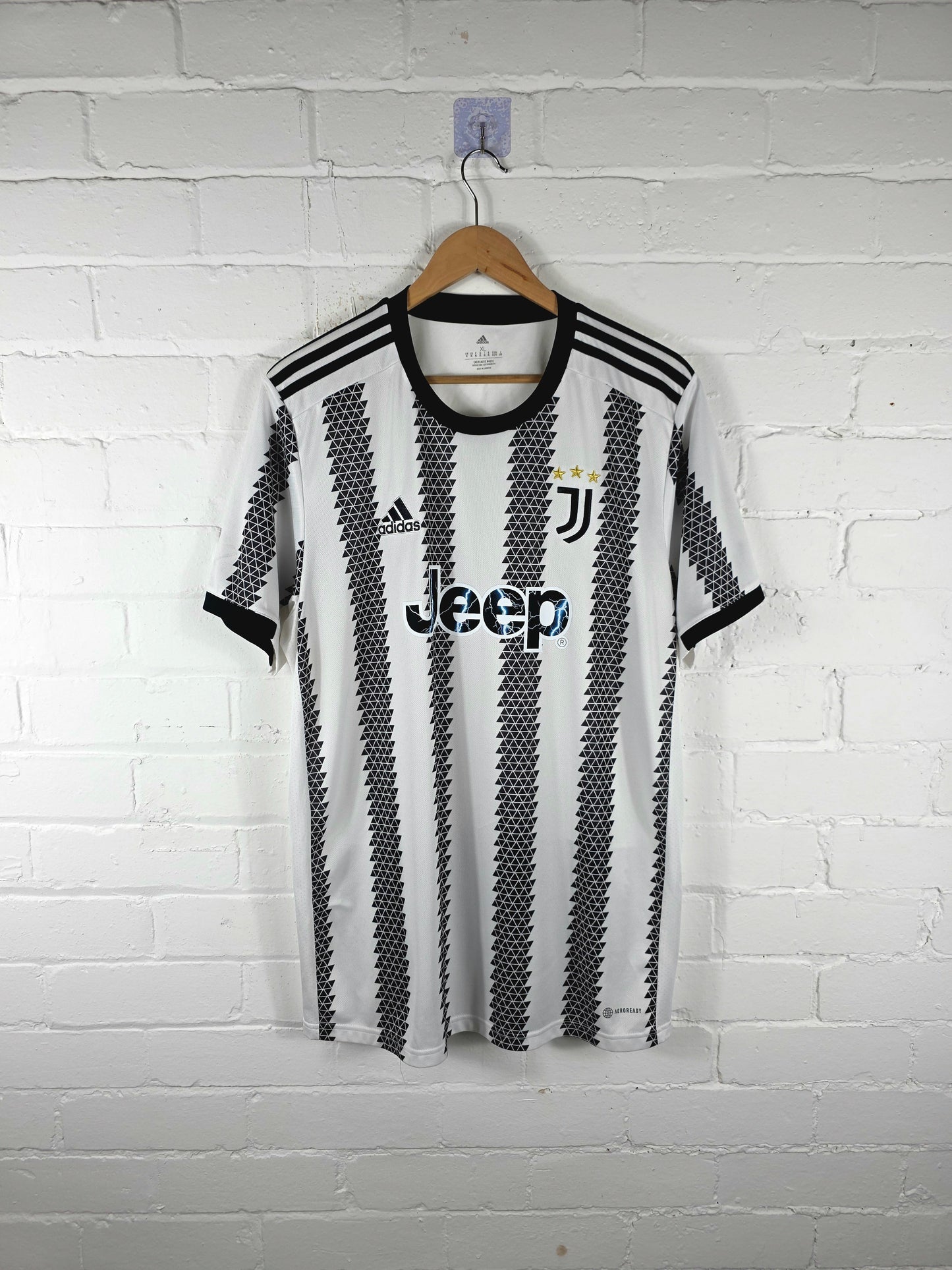 Adidas Juventus 2022/23 Home Shirt XL