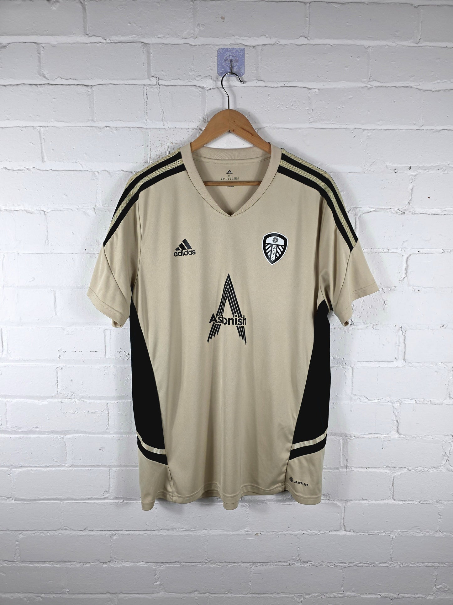 Adidas Leeds United 2022/23 Training Shirt XL