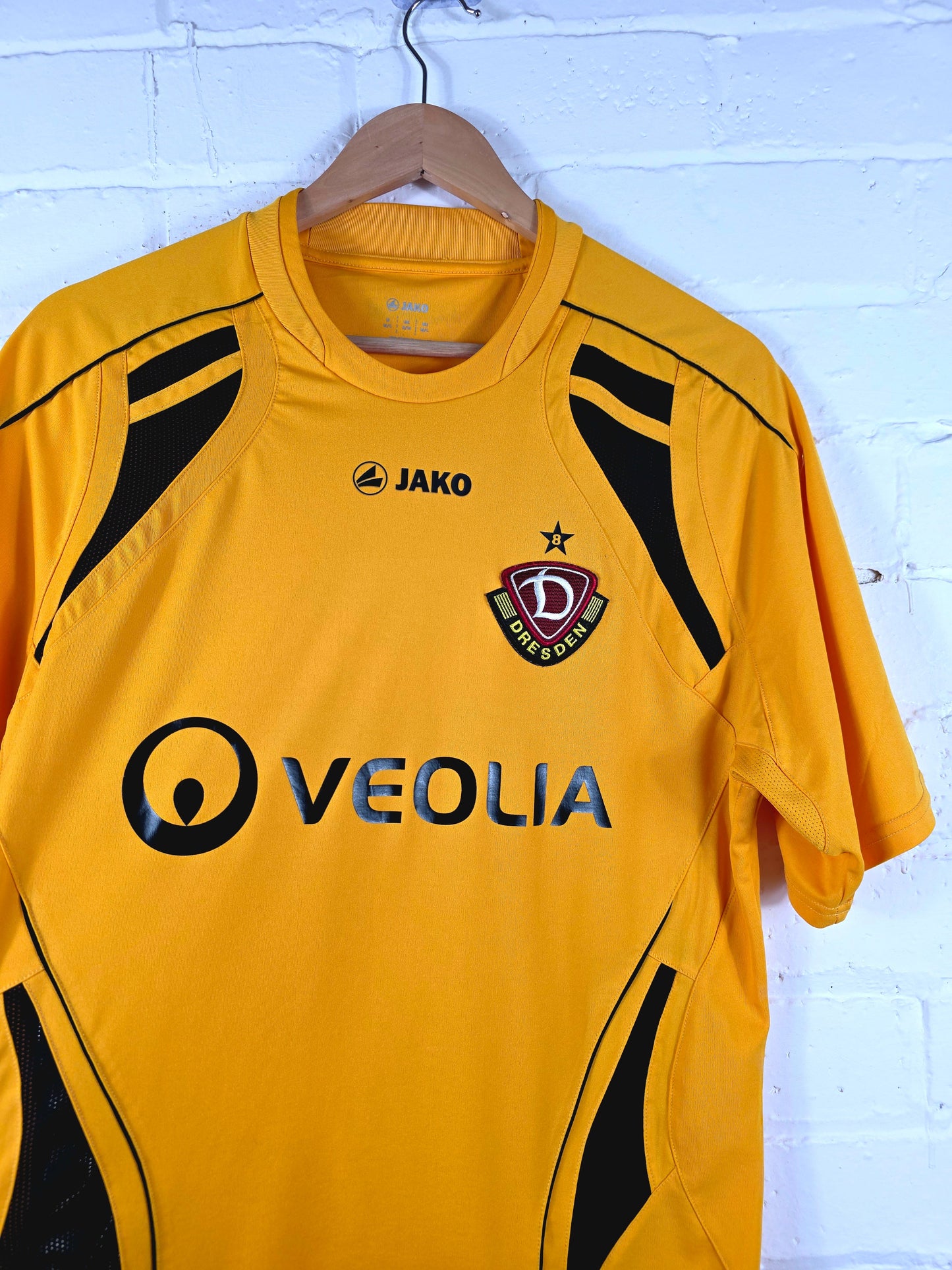 Jako Dynamo Dresden 2009/10 Home Shirt Large