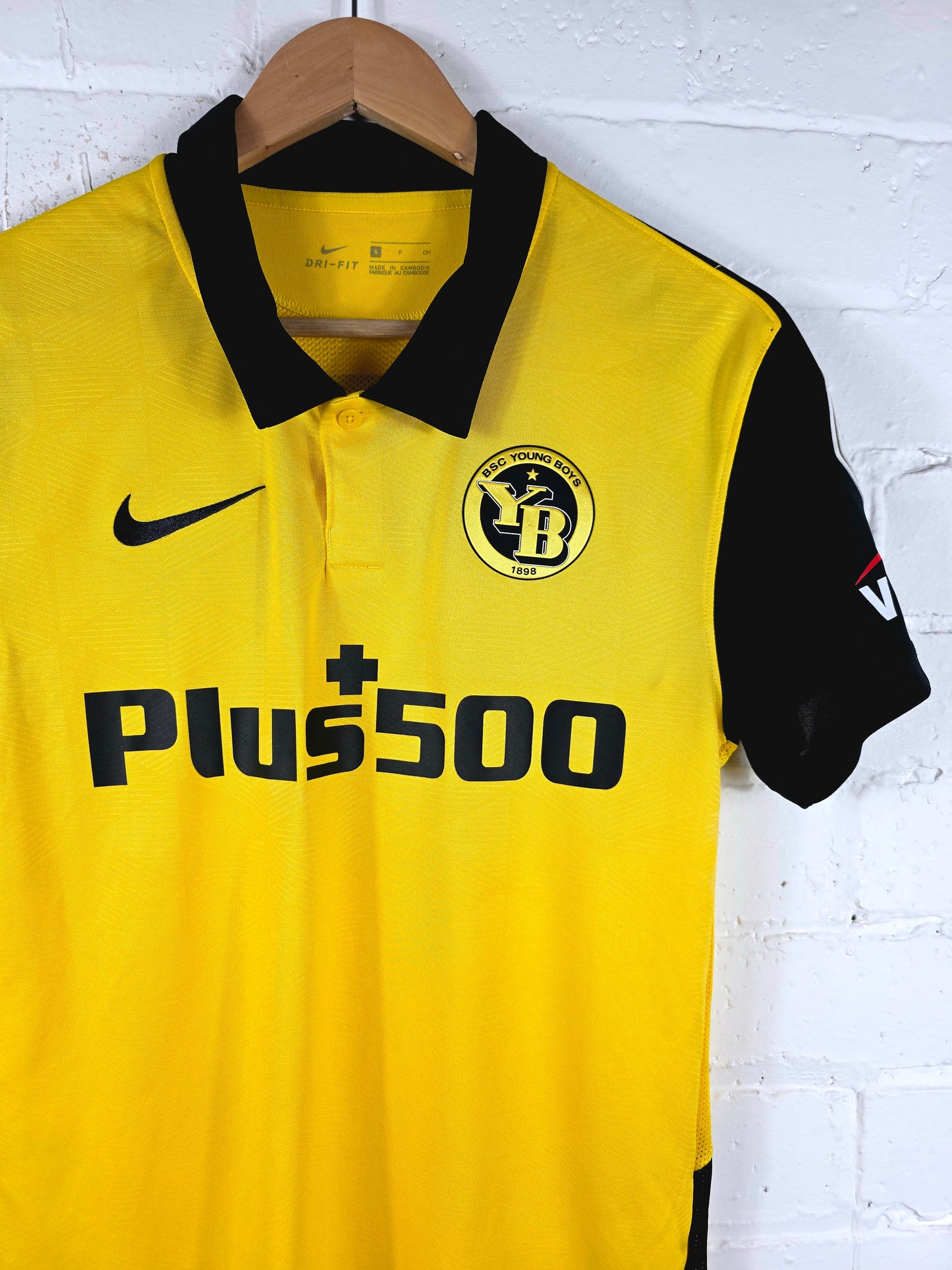 Nike BSC Young Boys 2020/21 Home Shirt Small