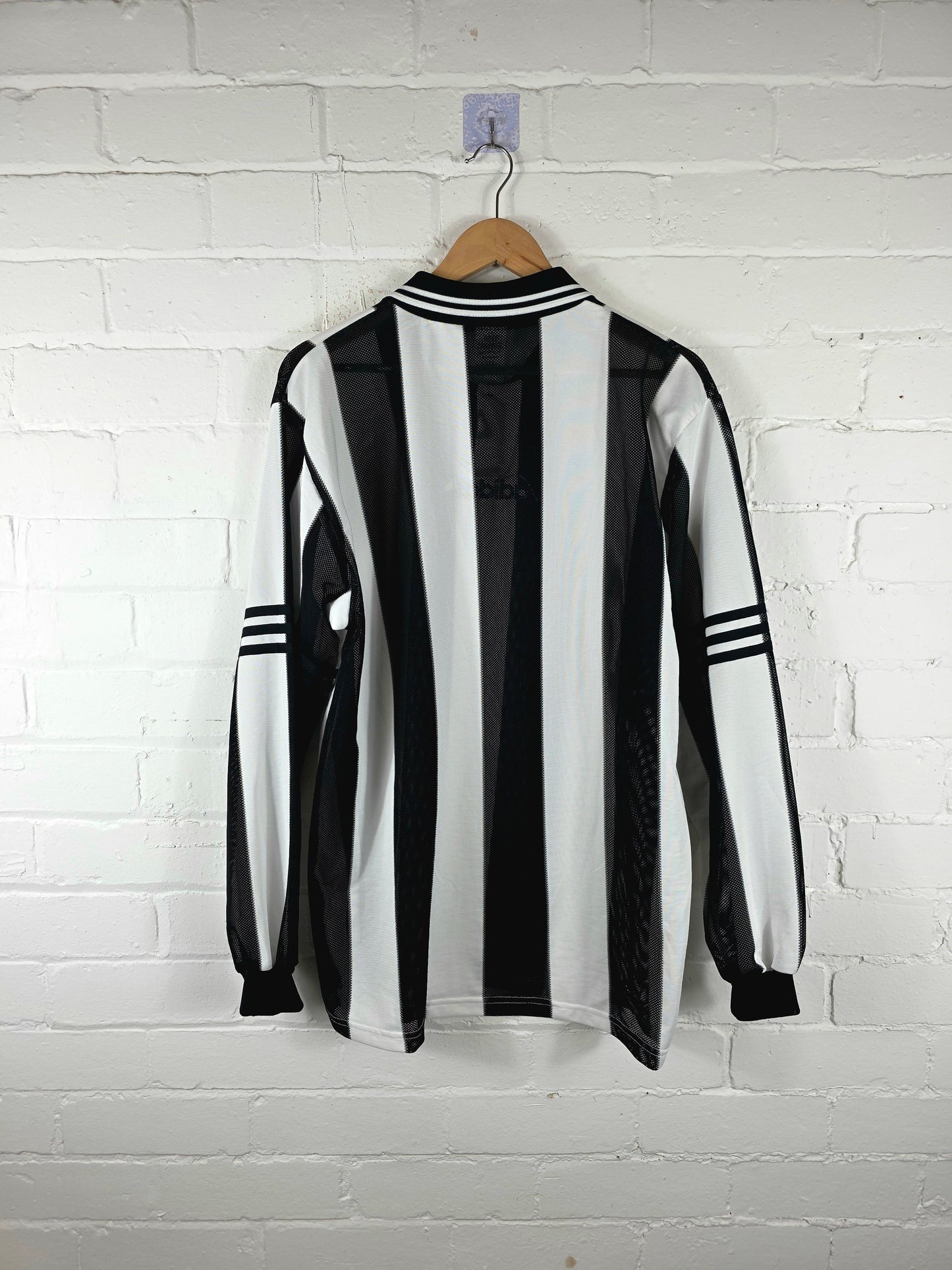 Adidas 1990s Long Sleeve Vintage Template Football Shirt Large