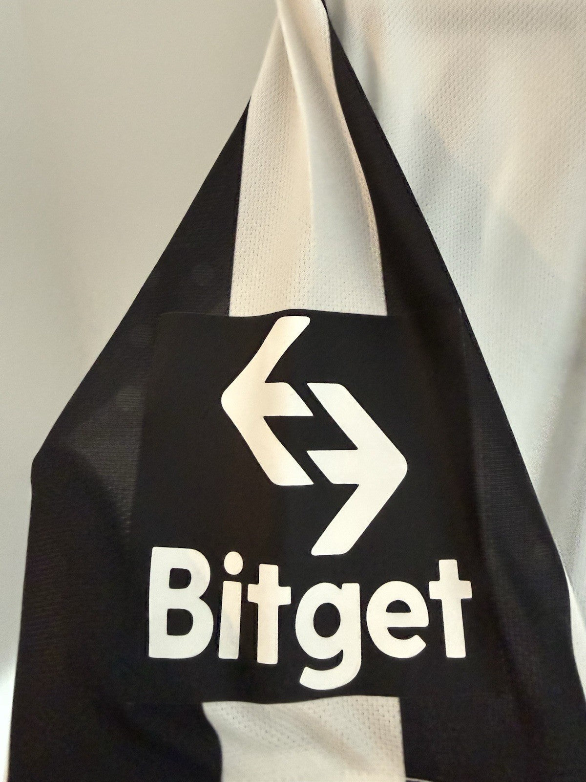Juventus De Ligt #4 2021/22 Large Home Shirt Adidas BNWT GS1442