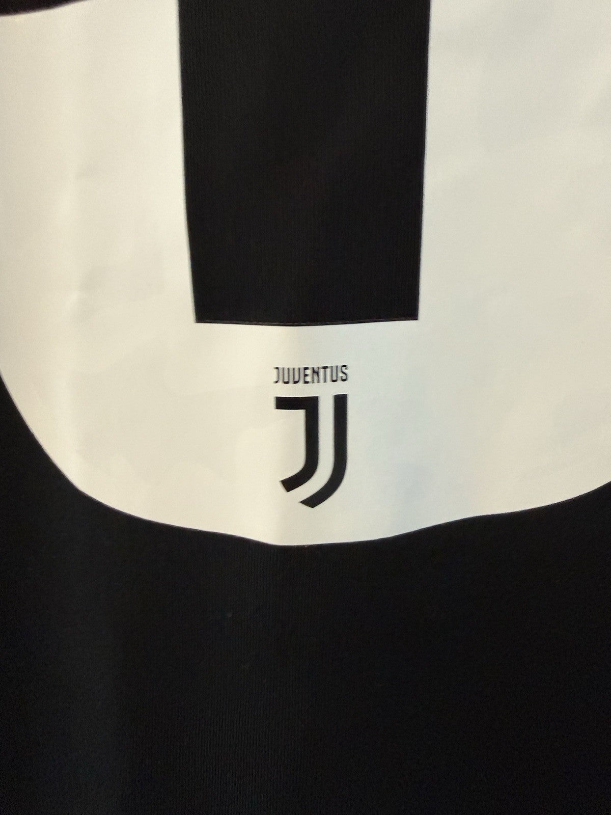 Juventus Chiellini #3 2019/20 Medium Home Shirt Excellent Condition DW5455