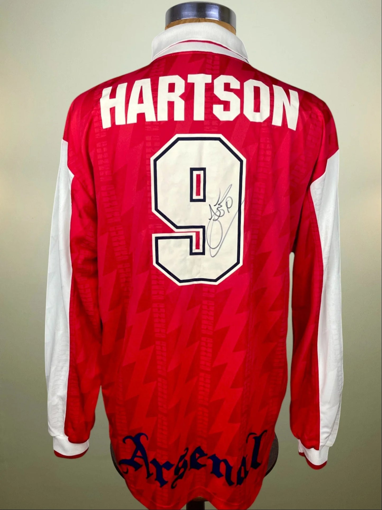 Match Shirt • Premier League Club • Arsenal • 1995 • Nike • Home • #9 • John Hartson • Match Prepared vs Zaragoza • Cup Winners Cup Final