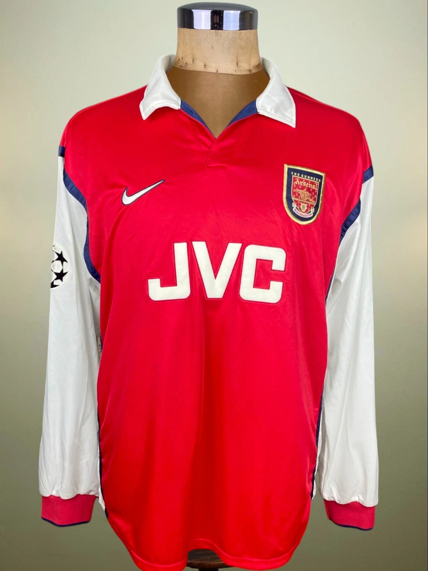 Match Shirt • Premier League Club • Arsenal • 1998 • Nike • Home • #11 • Marc Overmars • Match Worn • Champions League