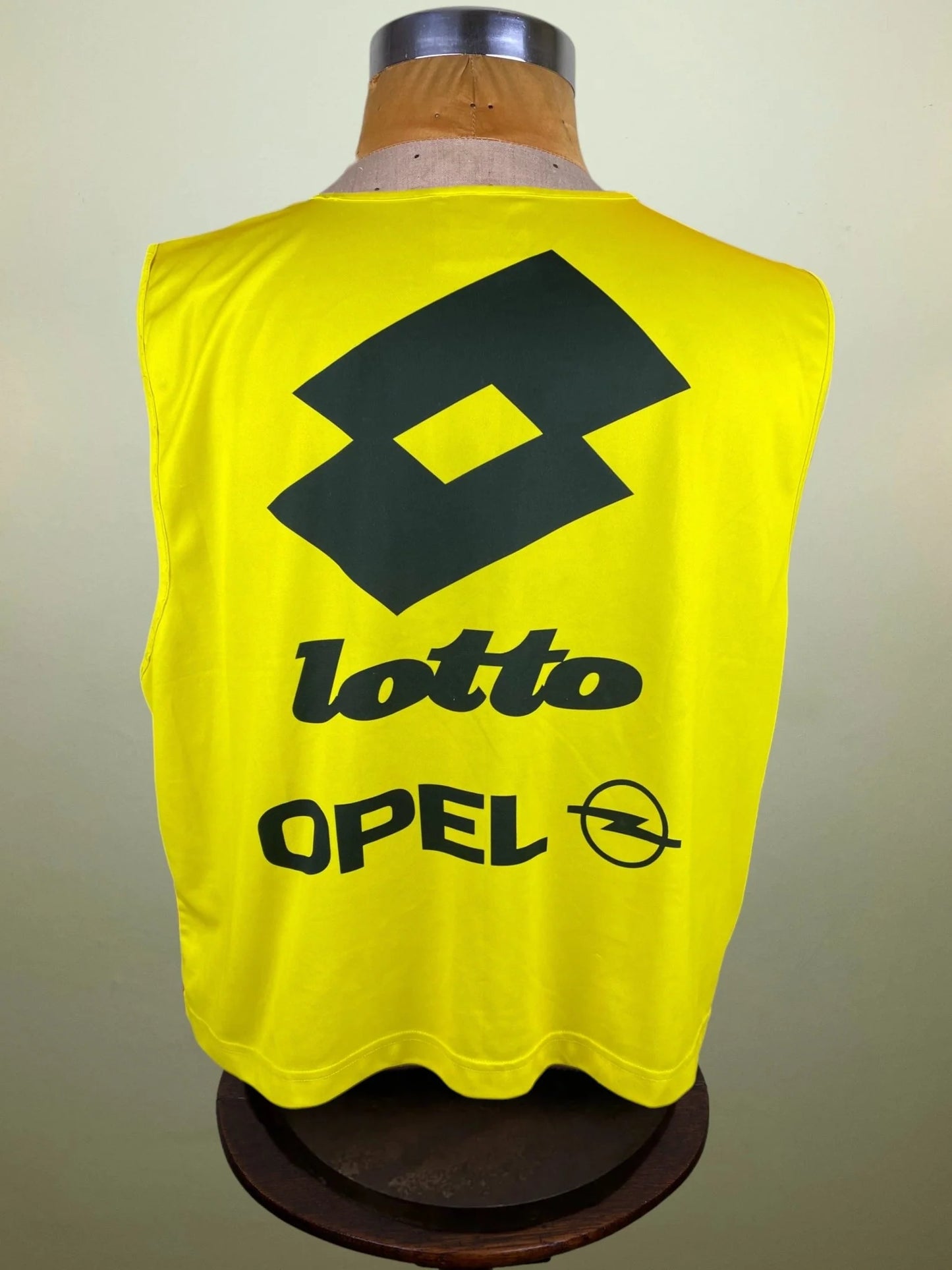Player Issue Training • AC Milan • 1996 • Lotto Bib