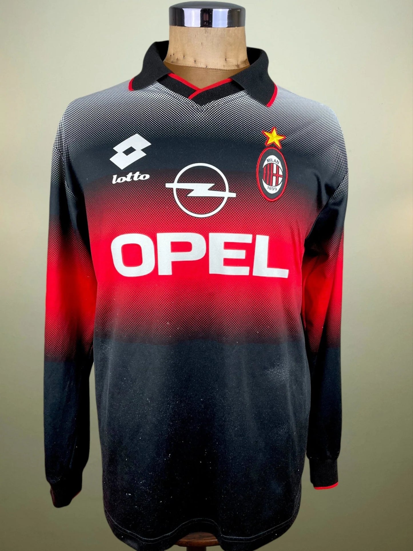 Player Issue Training • AC Milan • 1996 • Lotto Top • Size L