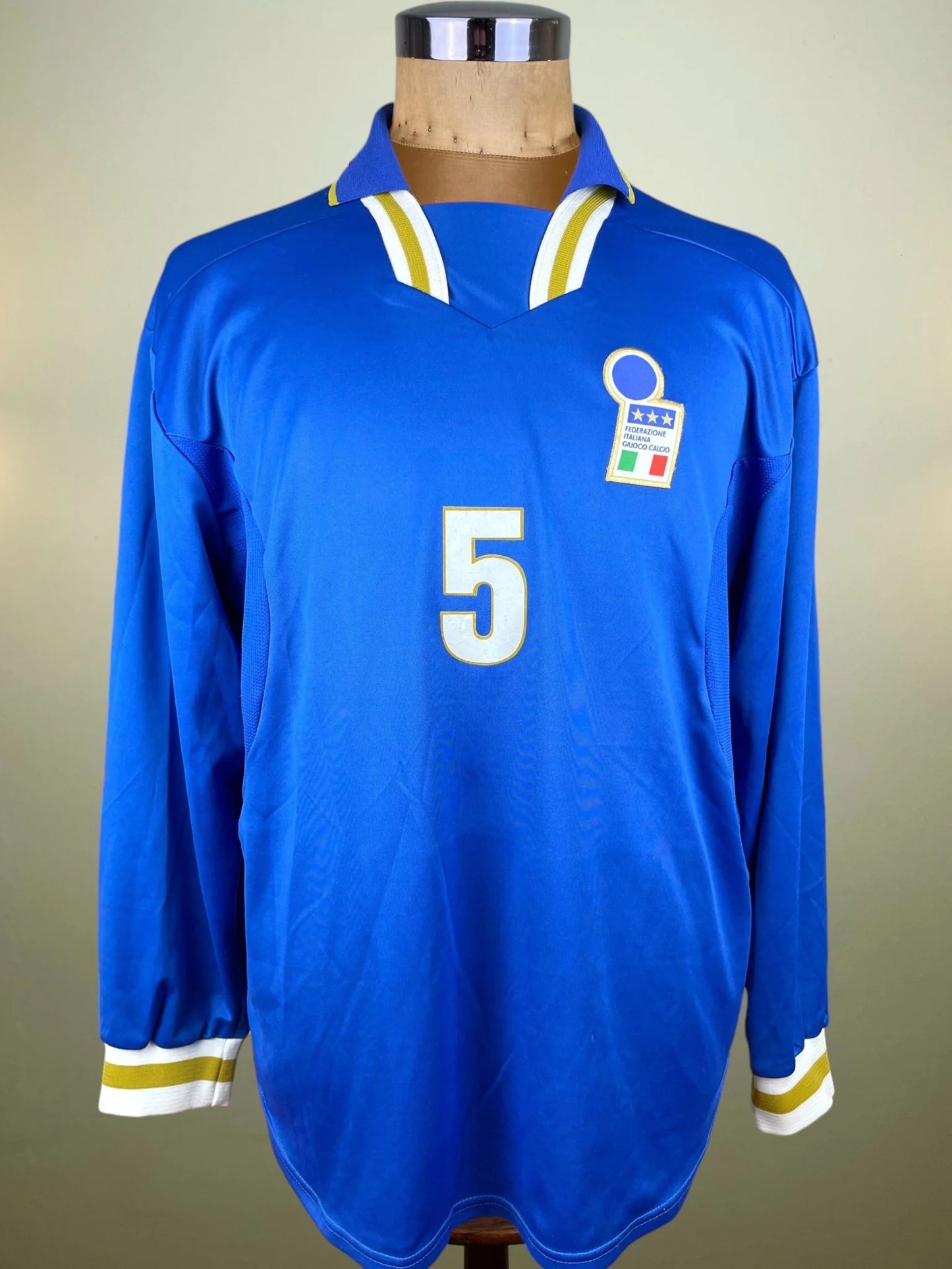 Match Shirt • National • Italia • 1996 • Nike • Home • #5 • Fabio Cannavaro • vs Russia