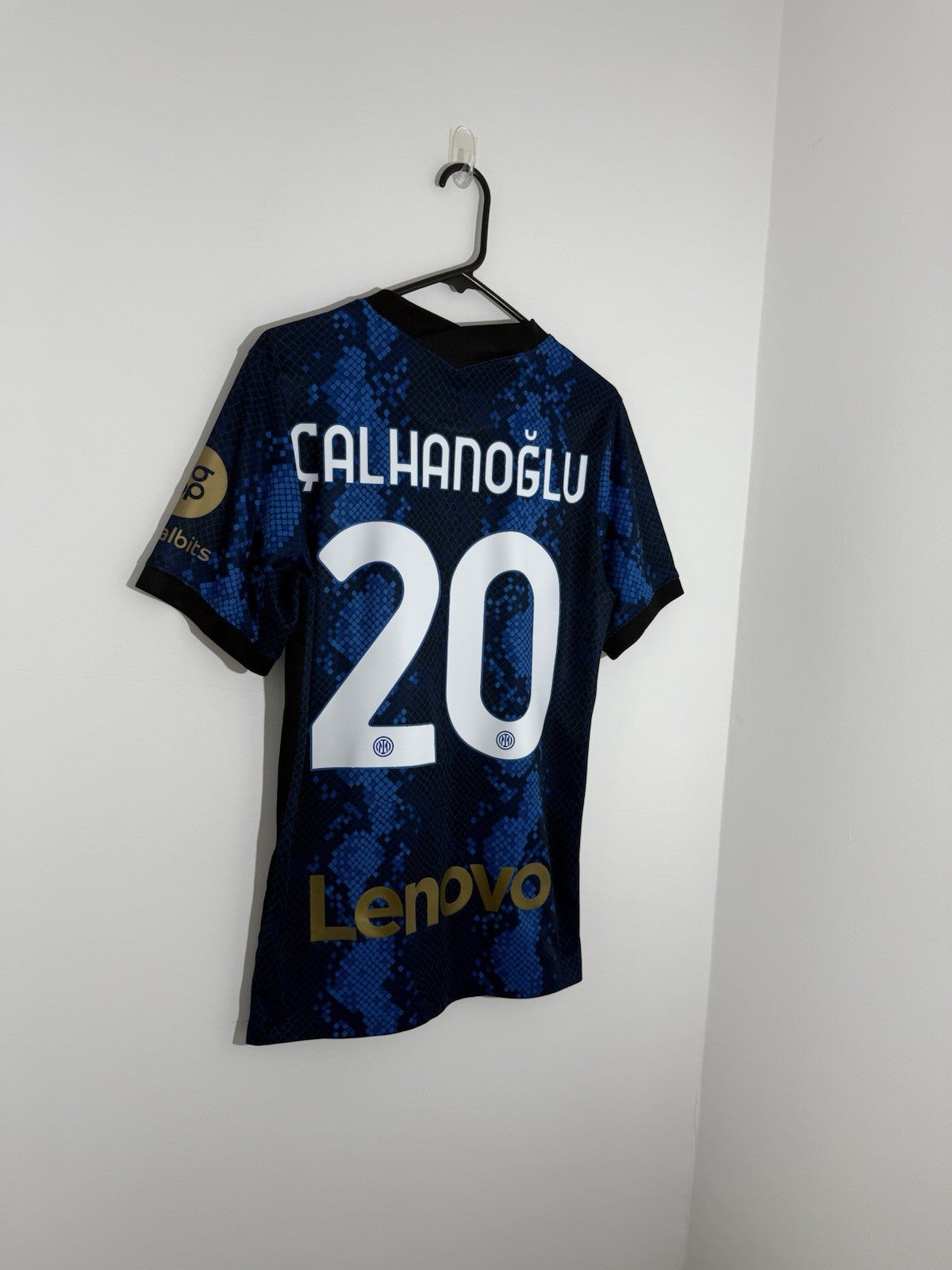 Inter Milan Çalhanoğlu #20 2021/22 Small Home Excellent Condition CV7900-414