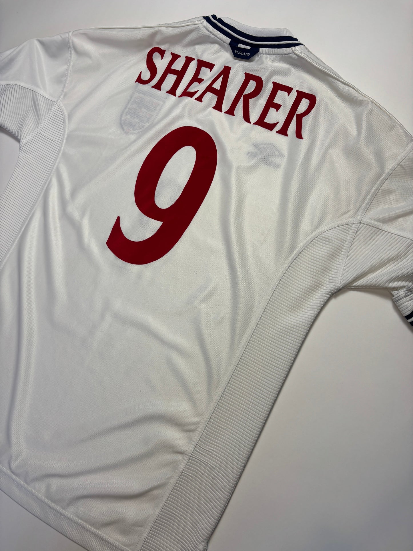 England Home Shirt 1999/01 (XL) Shearer 9