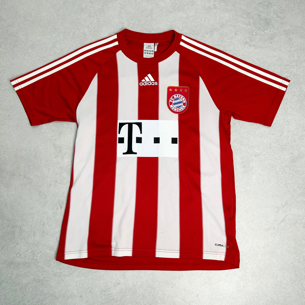 2010/11 Bayern Munich Home Shirt Adidas Kroos (S)