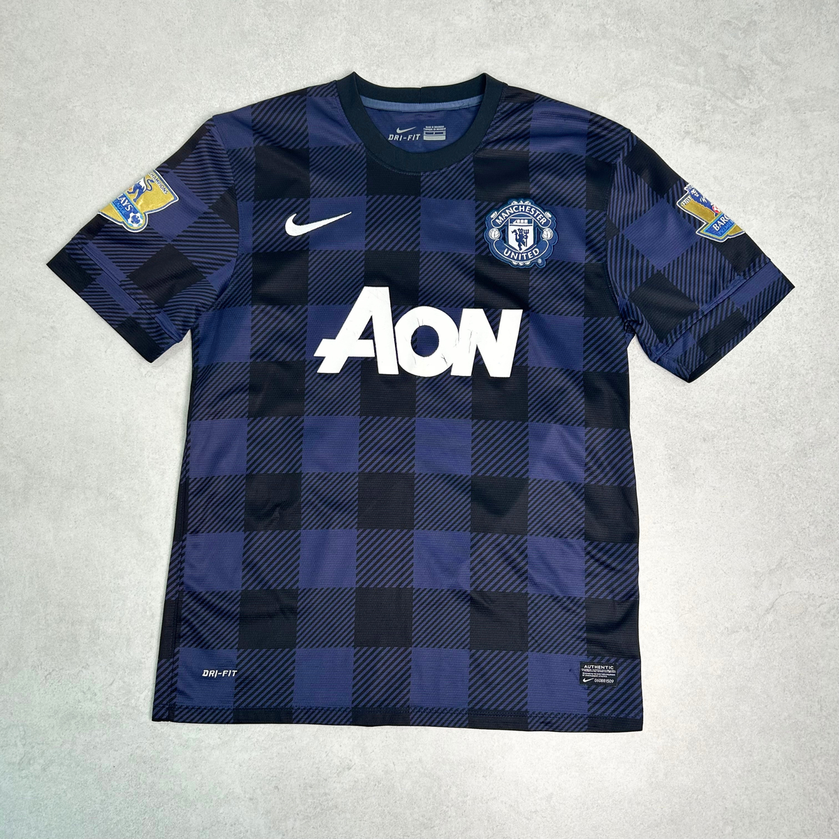 2013/14 Manchester United Away Shirt Nike Kawaga (M/L)