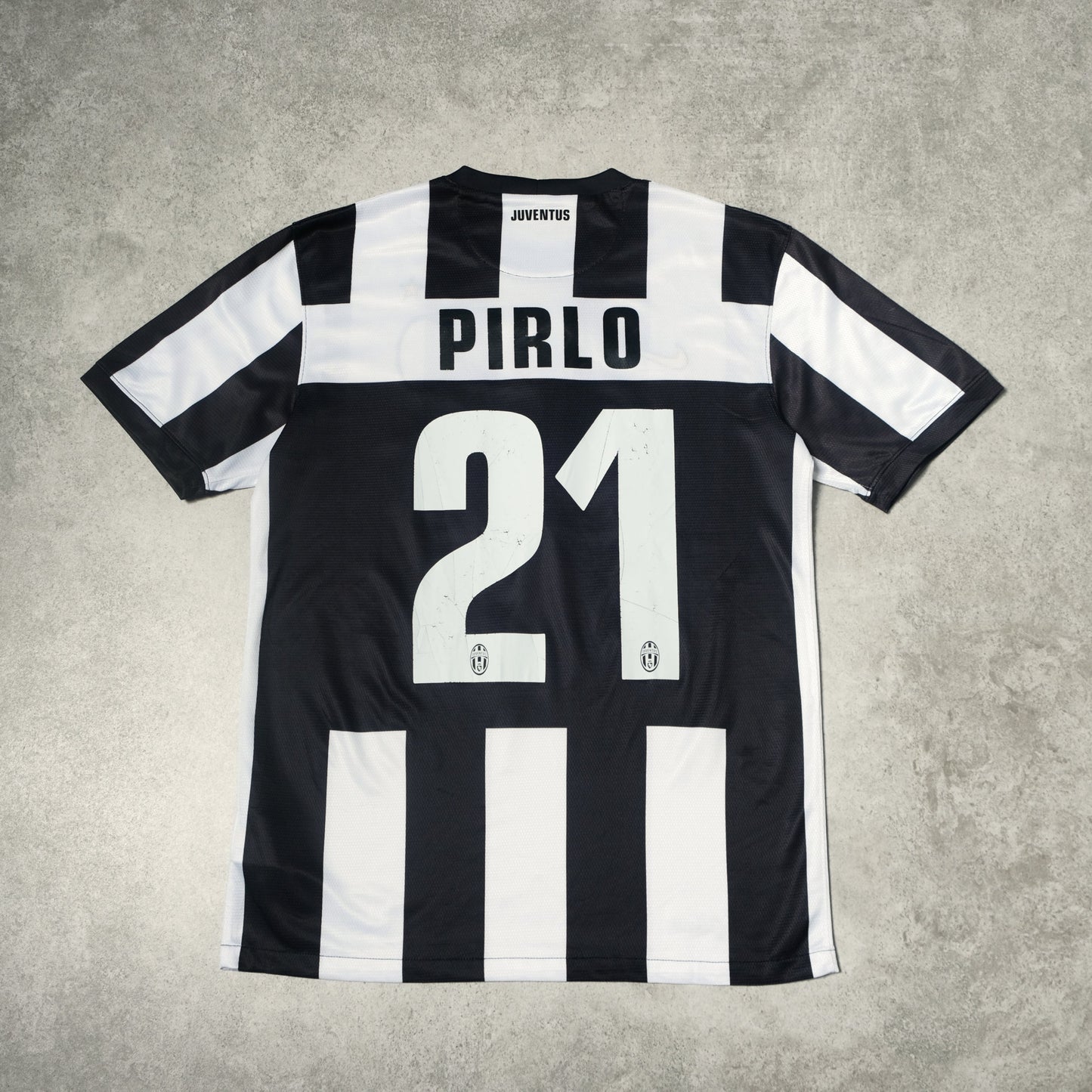 2012/13 Juventus Home Shirt Nike Pirlo (M/L)