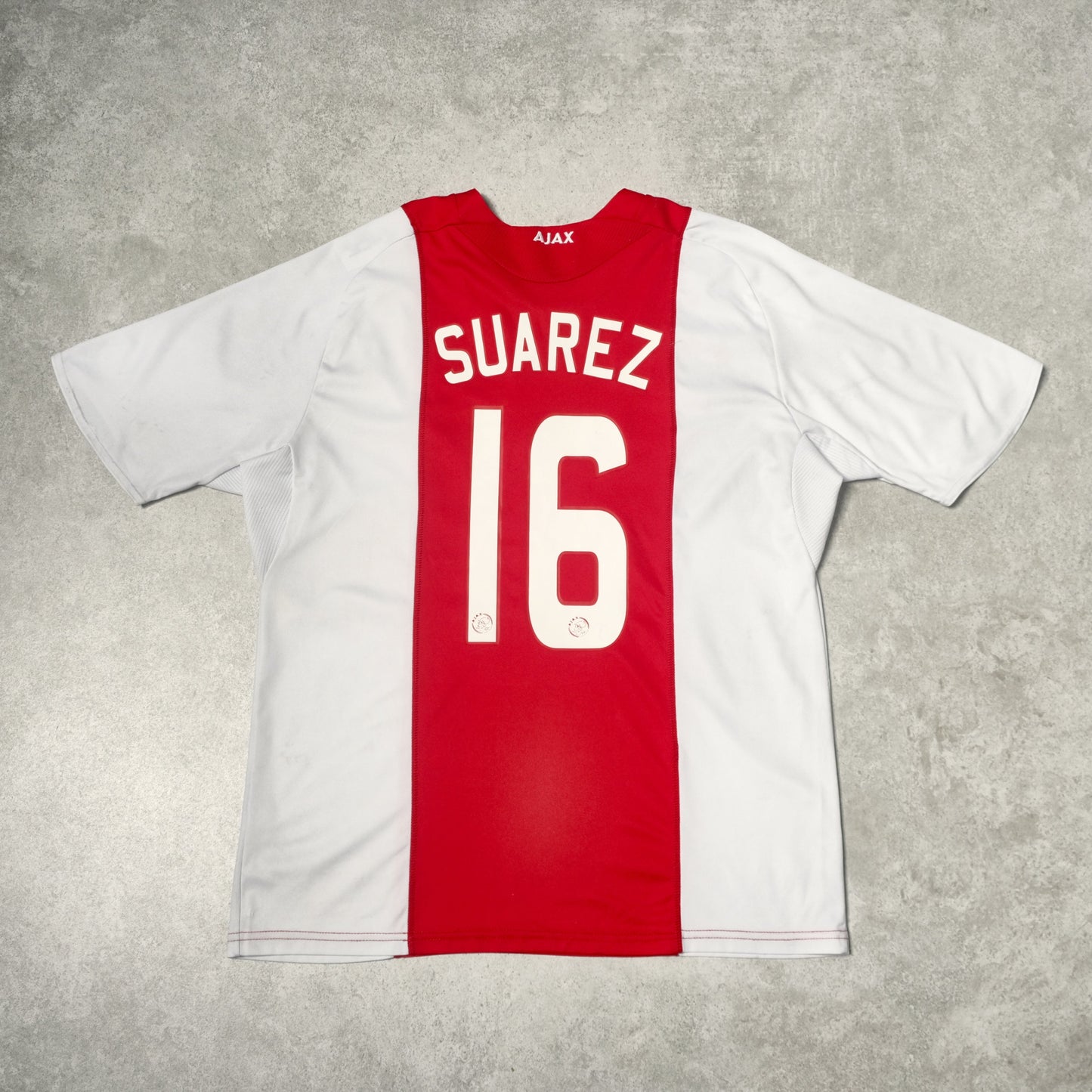 2008/09 Ajax Home Shirt Adidas Suarez (L/XL)