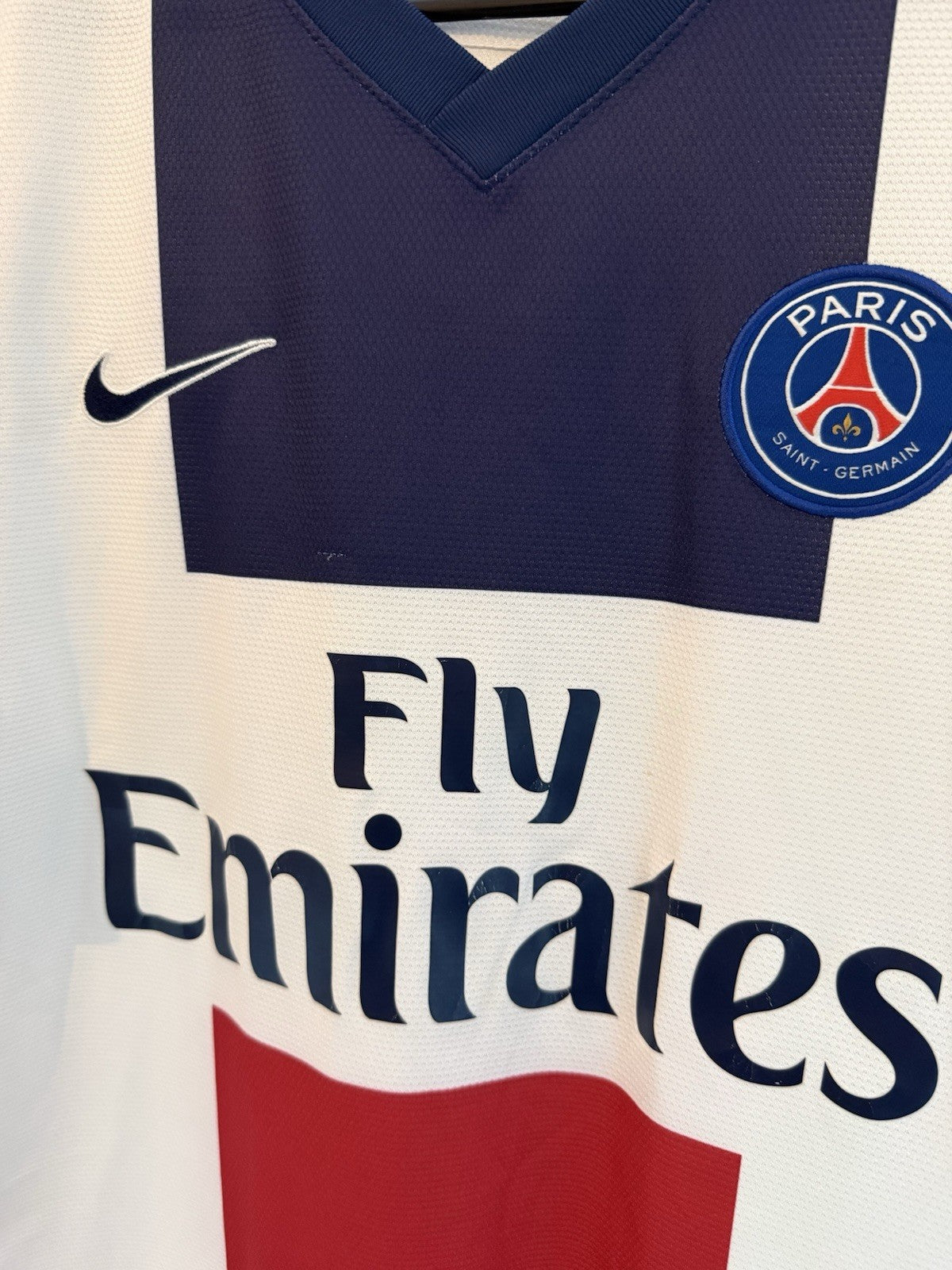 Paris St Germain 2013/14 Large Away Shirt Very Good Condition 544426-107