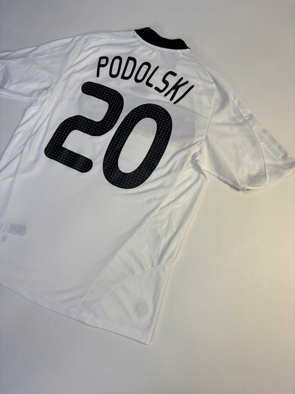 Germany Home Shirt 2008/09 (M) Podolski 20
