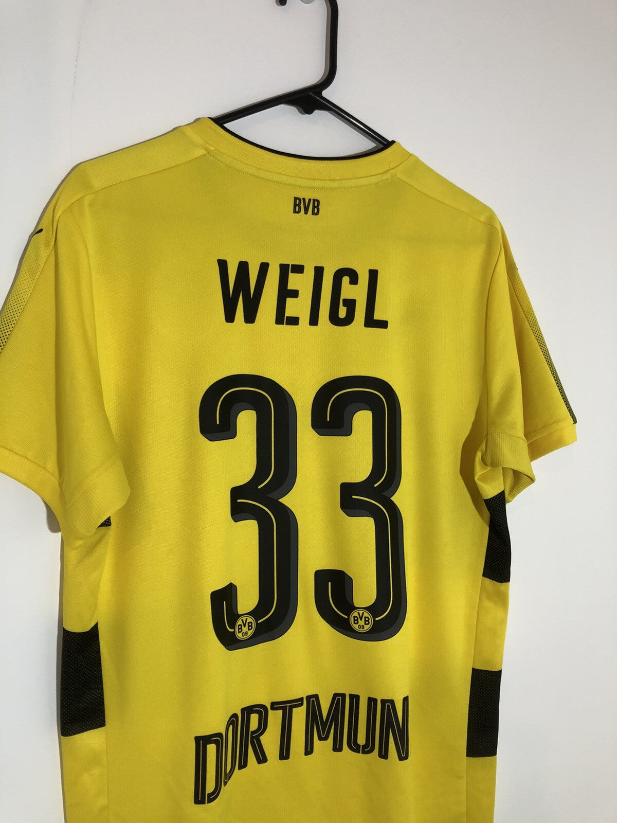 Borussia Dortmund Weigl #33 2017/18 Medium Home Shirt Excellent Condition 751670