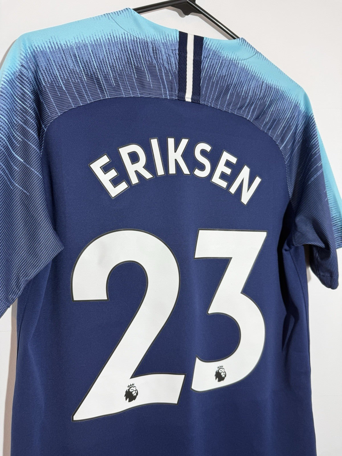 Tottenham Hotspur Eriksen #23 2018/19 Medium Away Excellent Condition 919004-430