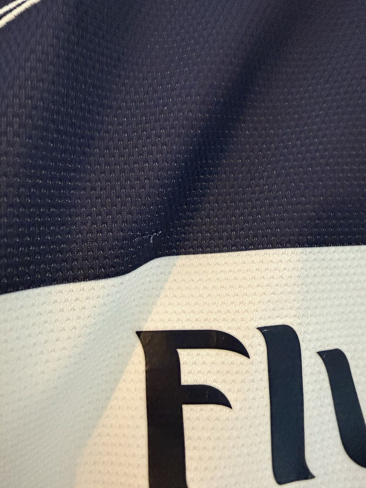 Paris St Germain 2013/14 Large Away Shirt Very Good Condition 544426-107