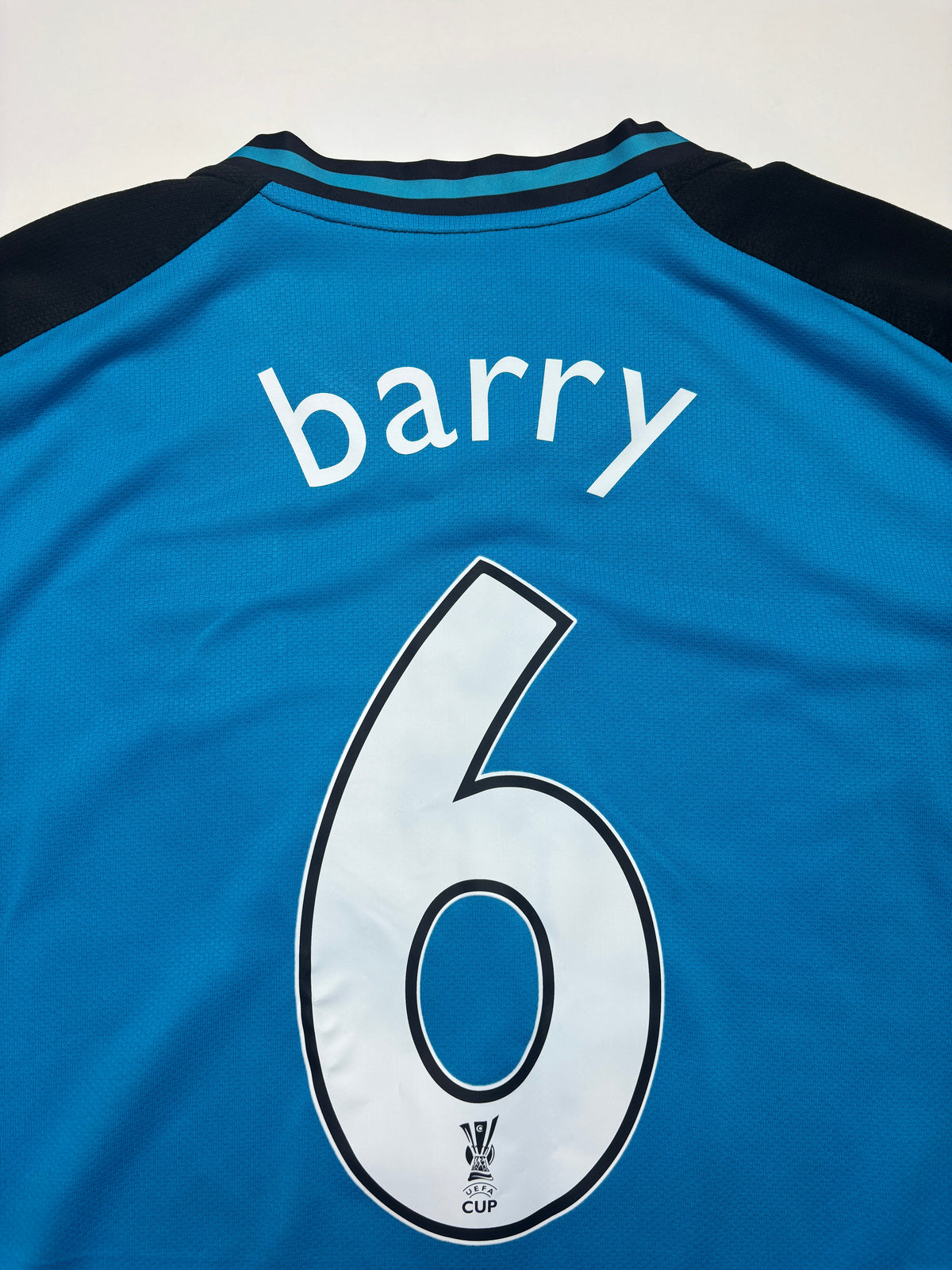 Aston Villa Away Shirt 2008/09 (L) Barry 6