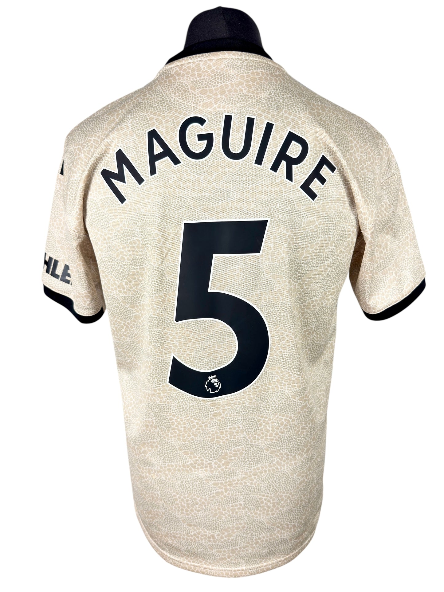 Manchester United 2019-20 Away - Size M - Maguire 5