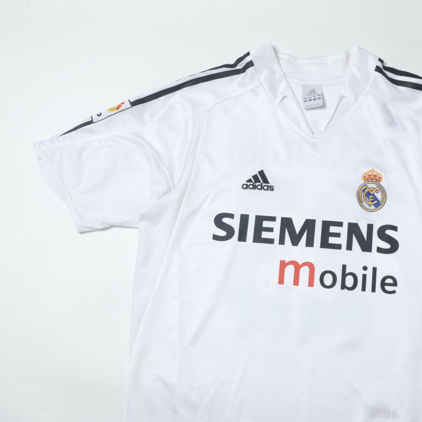 2004/05 Real Madrid Home Shirt Adidas Beckham (S/M)