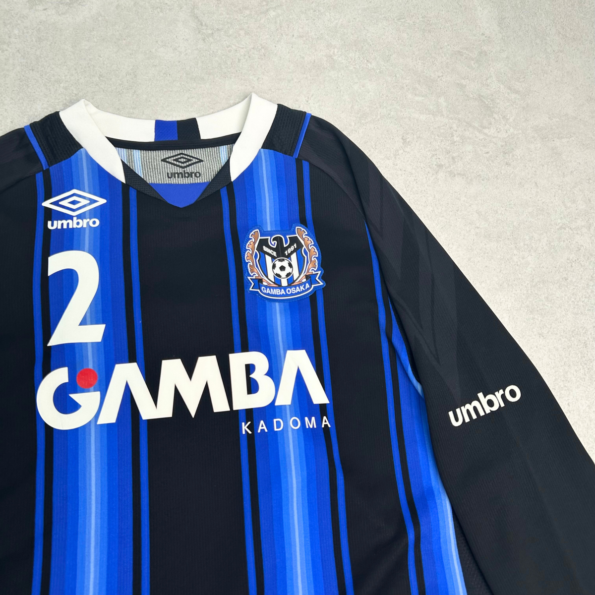 2009 Gamba Osaka Home Shirt Umbro (S)