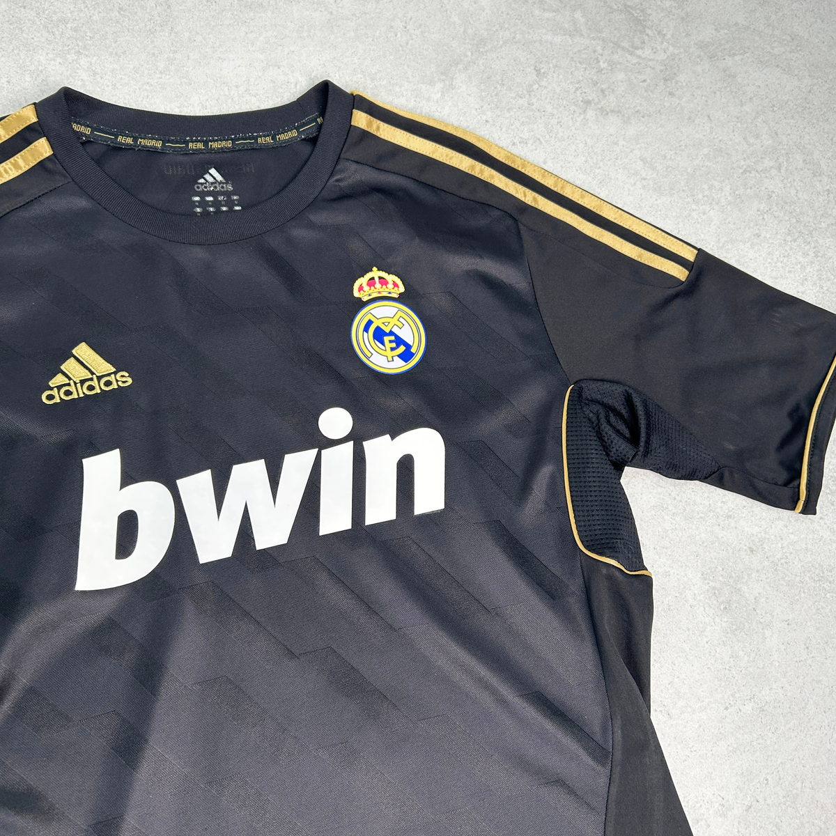 2011/12 Real Madrid Away Shirt Adidas Ronaldo (M)