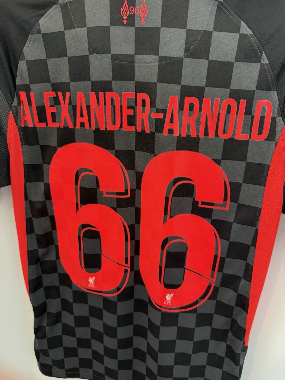 Liverpool Alexander-Arnold #66 2020/21 Small 3rd Excellent Condition CZ3197-060