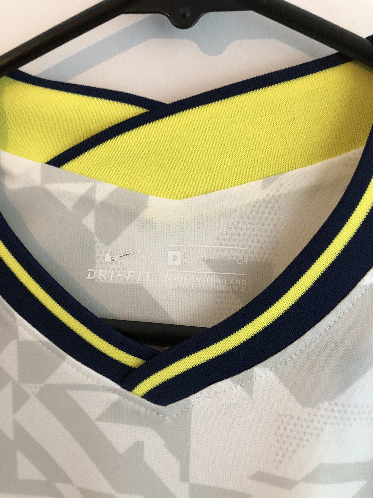 Tottenham Hotspur Bale #9 2020/21 Small Home Shirt BNWT CD4256-101