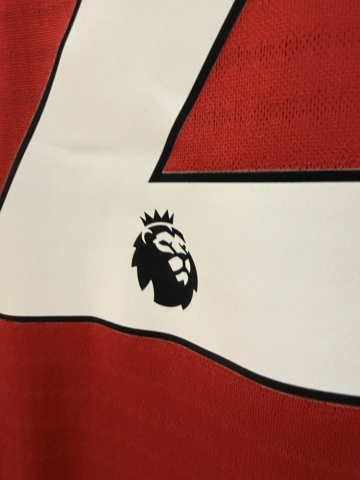 Manchester United Shaw #23 2018/19 Medium Home Shirt Excellent Condition CG0040