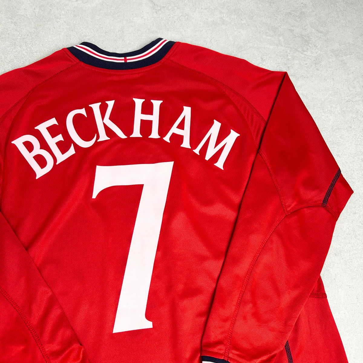2002/04 England Away Shirt Umbro Beckham (L)