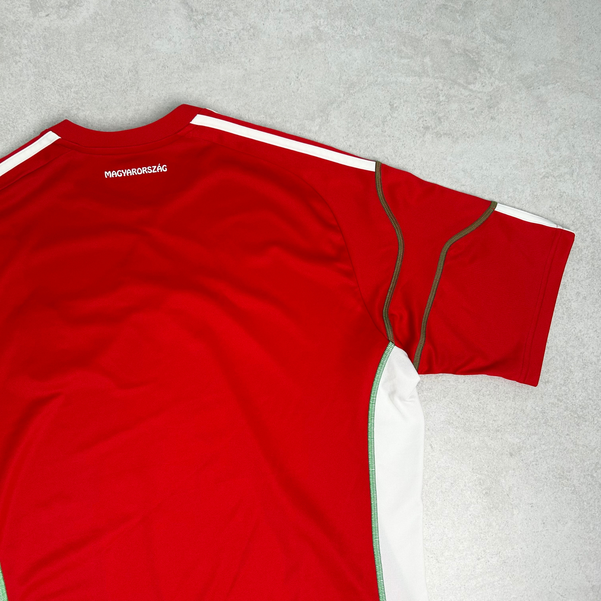 2010/12 Hungary Home Shirt Adidas (L)